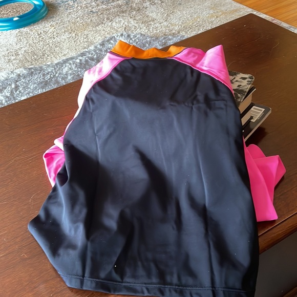 Nwt Pink rash guard swimwear set - Picture 9 of 11